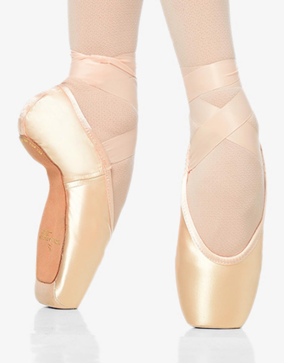 GAYNOR MINDEN トゥシューズ CL-8.5M3XDH　アメリカ製 Gaynor Minden Classic Pointe Shoe - Stage Center