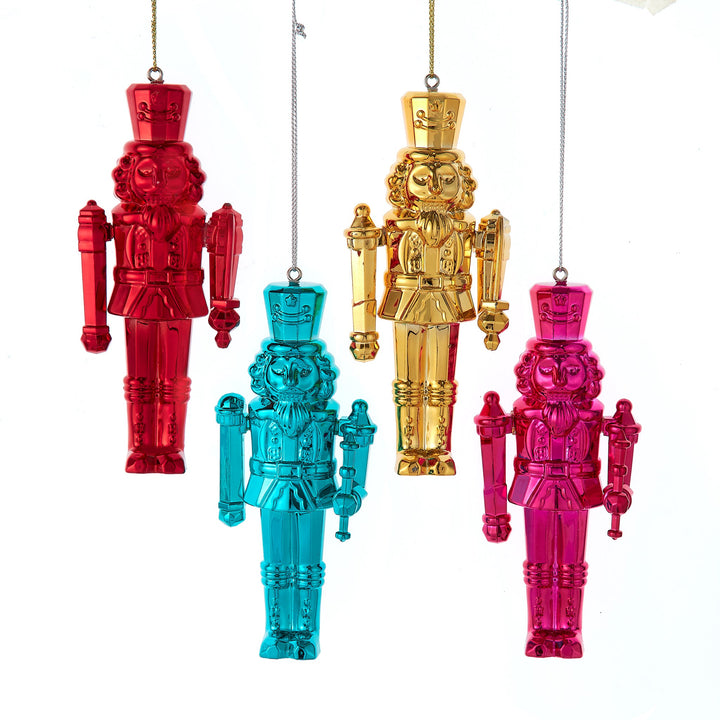 KA Colour Nutcracker Ornament D4532