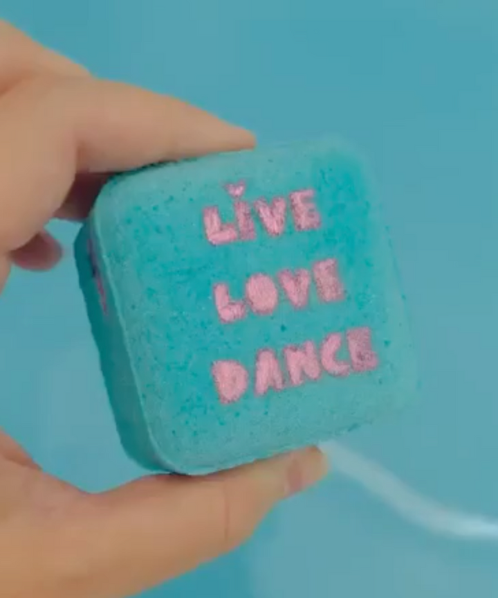 Siberian Spa Live Love Dance Bath Bomb
